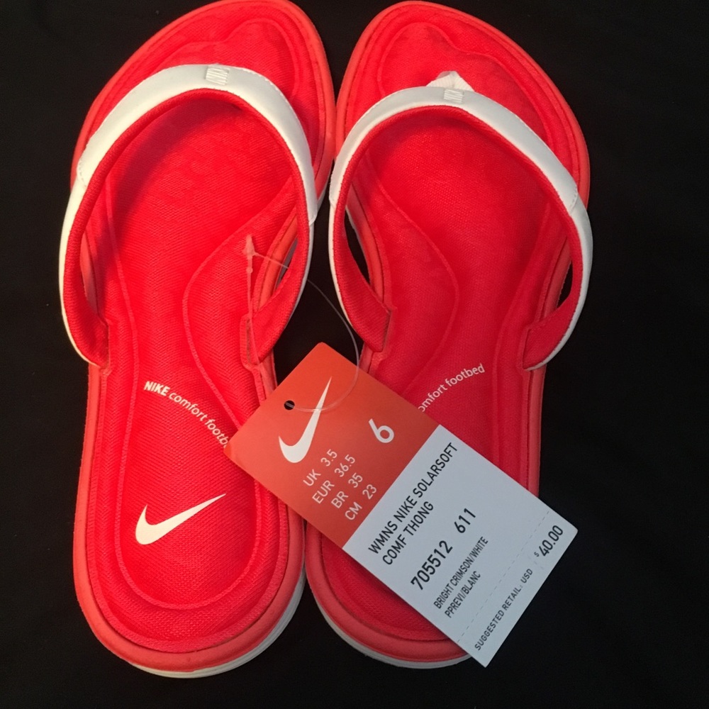 Nike flip flops